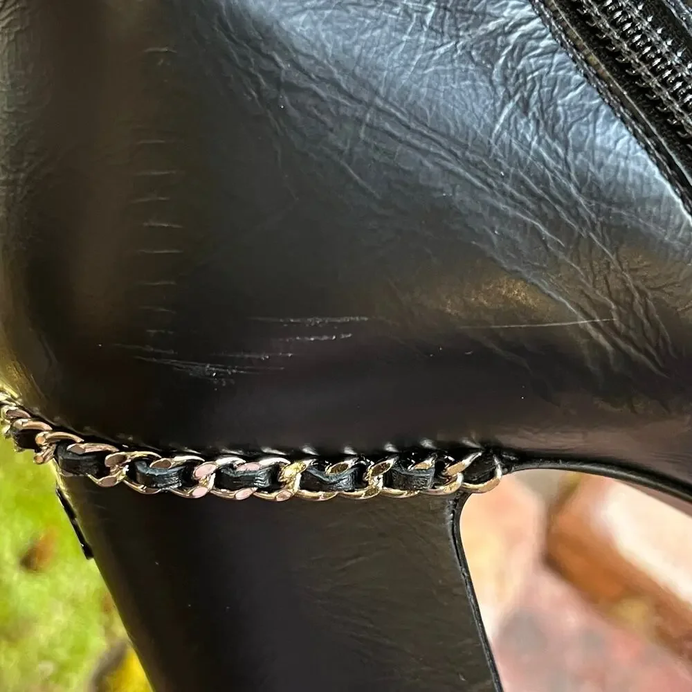 CHANEL details brand
